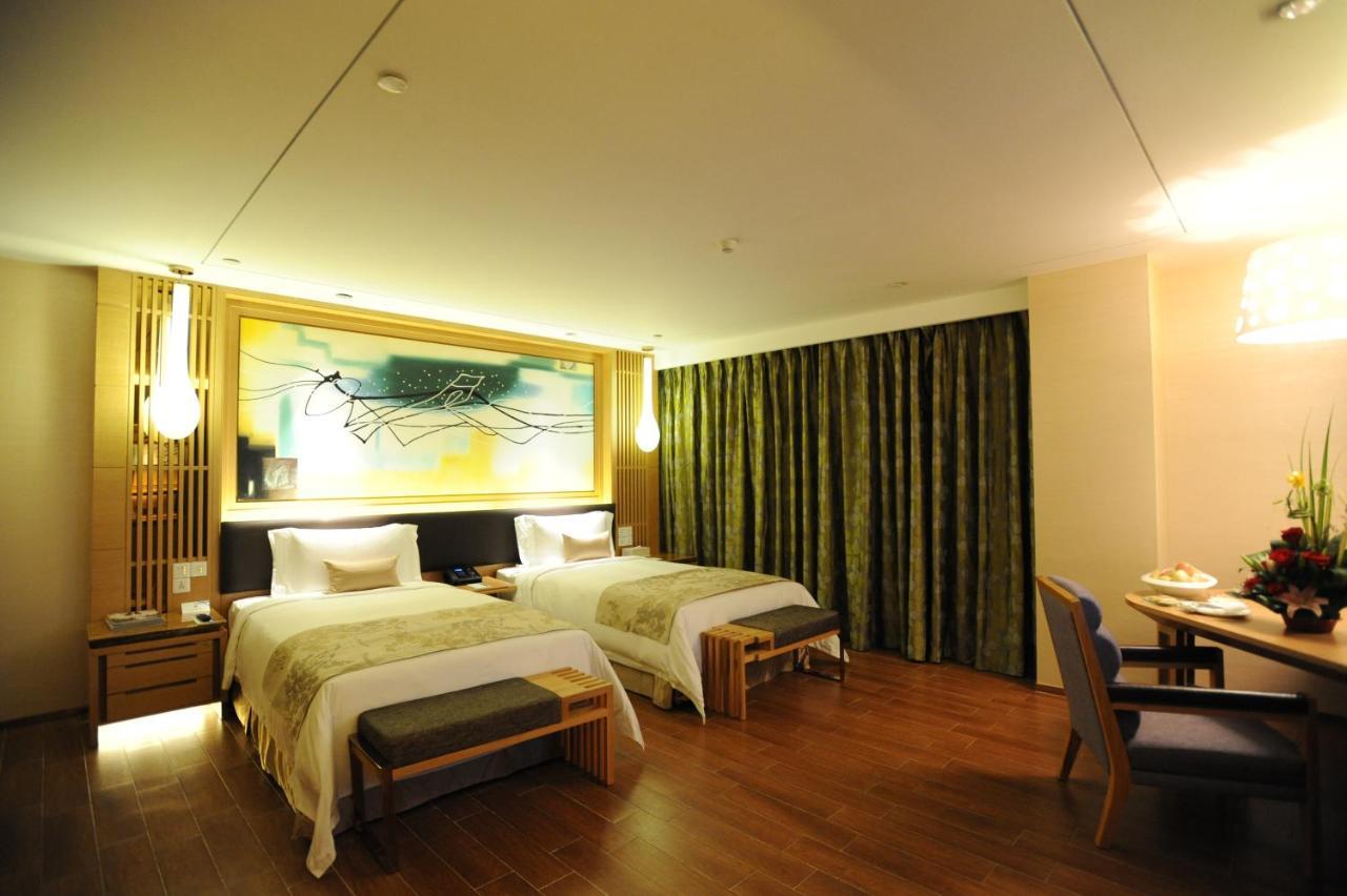 Huidong Regal Palace Resort Extérieur photo