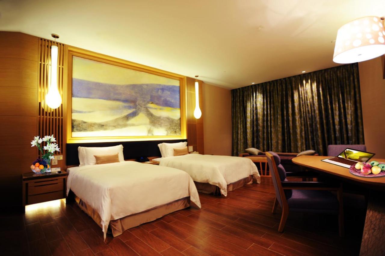 Huidong Regal Palace Resort Extérieur photo